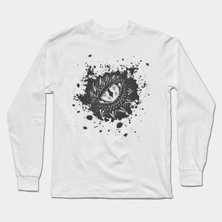 The eye of the dragon Long Sleeve T-Shirt